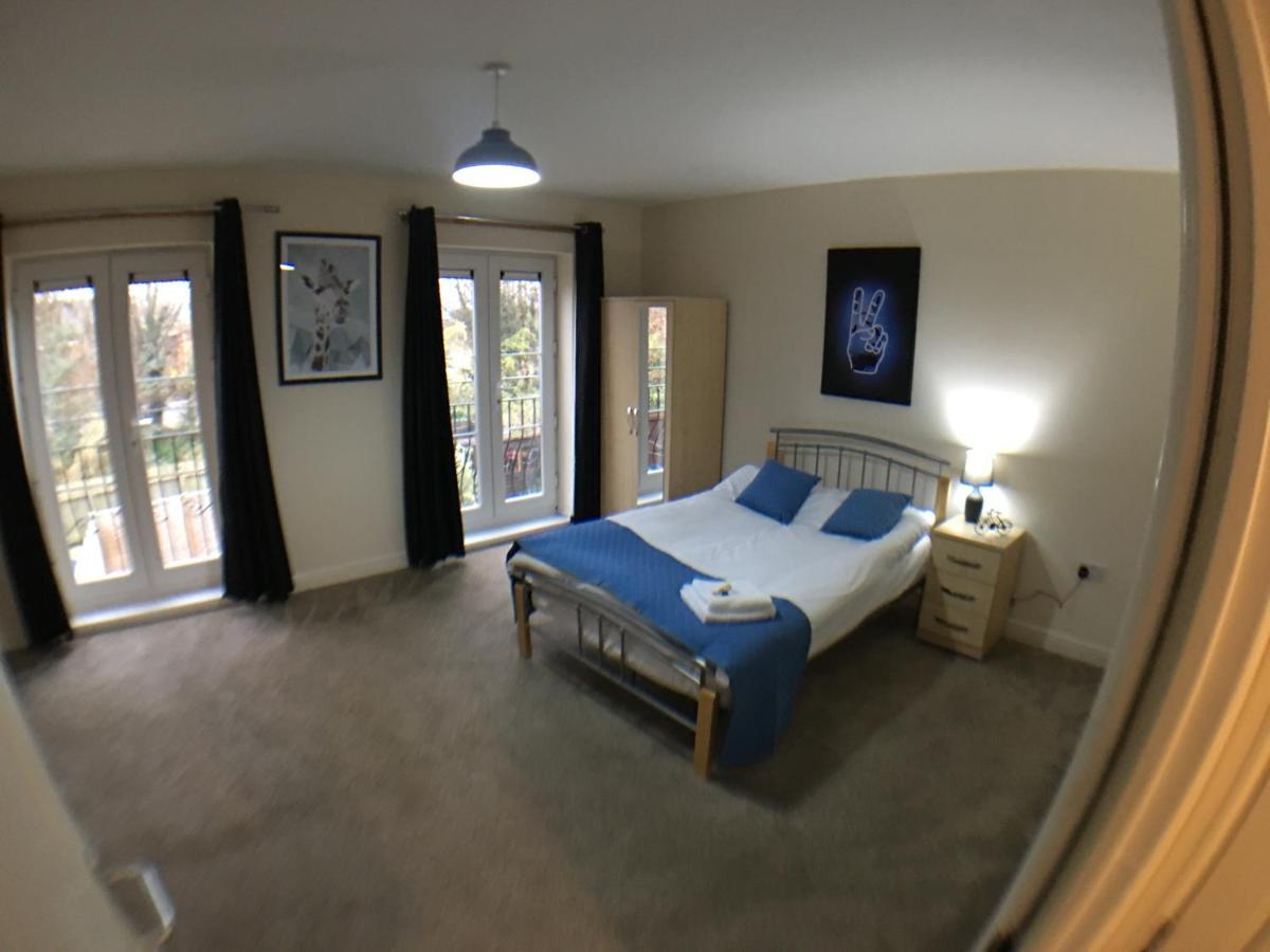 Very Large House, 6 Beds, 4 Bedrooms, 3 Bathrooms, 5 Smart Tv'S & Van Parking Boston Eksteriør bilde