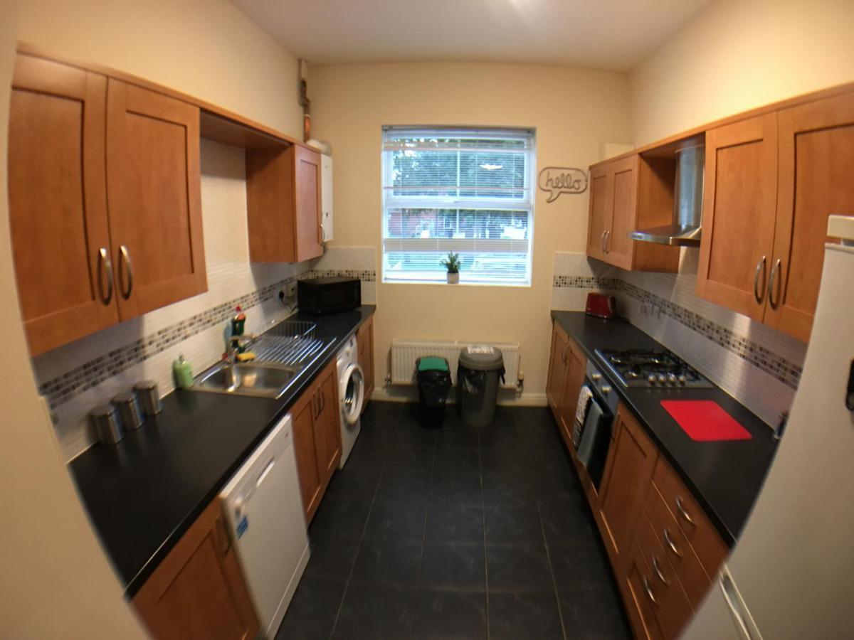 Very Large House, 6 Beds, 4 Bedrooms, 3 Bathrooms, 5 Smart Tv'S & Van Parking Boston Eksteriør bilde